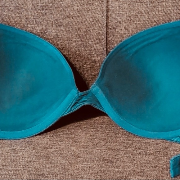 Fabulous by Victoria's Secret plunge bra 36dd - Picture 2 of 4